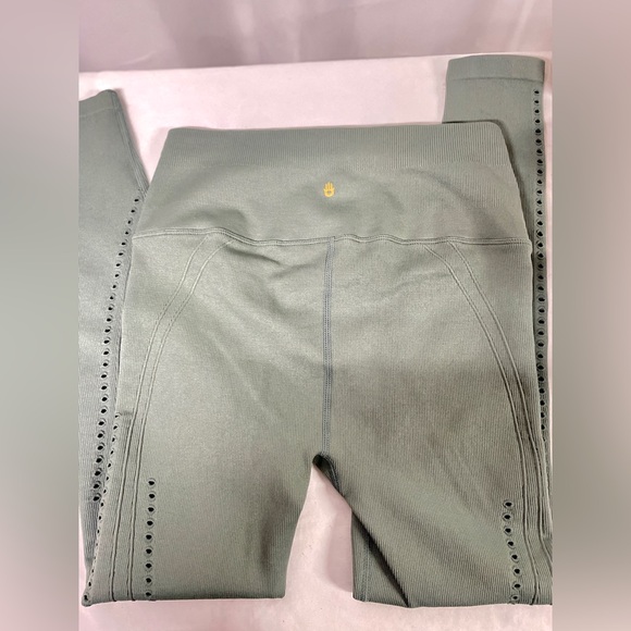 Spiritual Gangster Leggings New Ribbed M/L Army Green - Picture 7 of 11